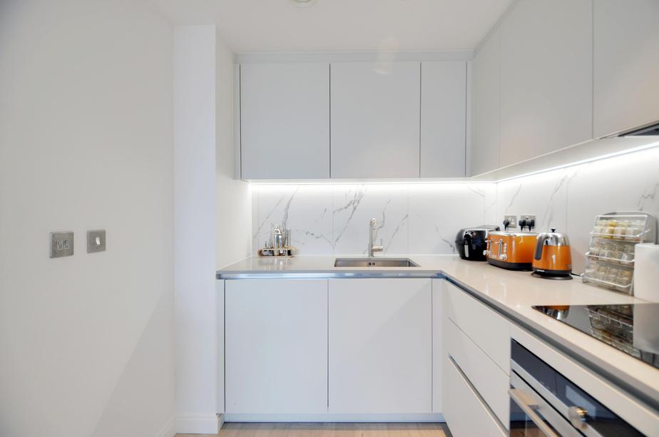 Kitchen Area (2).jpg