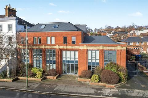 2 bedroom apartment for sale, East Street, Farnham, Surrey, GU9