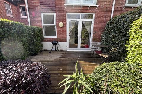 1 bedroom apartment to rent, Drummond Road, BOURNEMOUTH