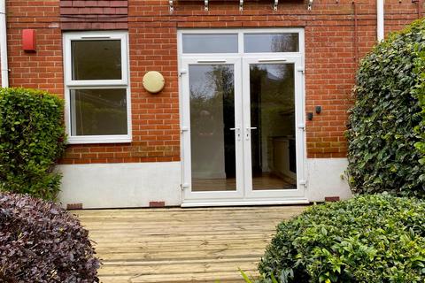 1 bedroom apartment to rent, Drummond Road, BOURNEMOUTH