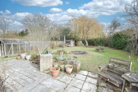 3 bedroom bungalow for sale, Smallfield, Surrey, RH6