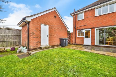 3 bedroom semi-detached house for sale, Gunnersbury Way, Nuthall, Nottingham