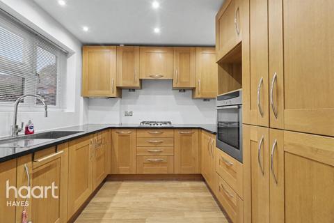 undefined, Chirk Close, Hayes