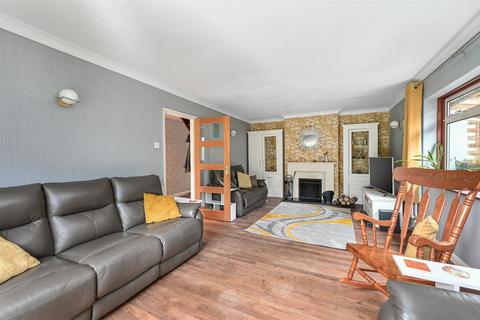 undefined, Cuthbert Road, Guildford GU12