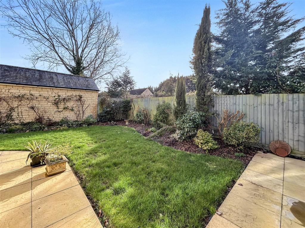 Garden 1.jpg