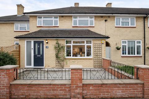 3 bedroom house for sale, Barton Way,Borehamwood