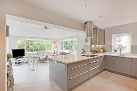 4 bedroom detached house for sale, Wood Royd Gardens, Ilkley LS29