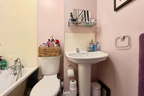 undefined, Chepstow Close, Hertfordshire SG1