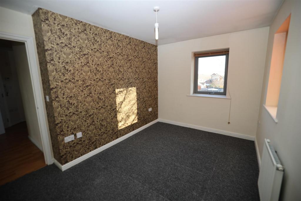 R6  6578.jpg