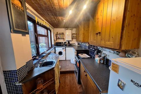 2 bedroom semi-detached house for sale, Coleshill Road, Warwickshire CV10