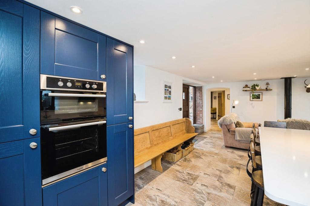 Breakfast Kitchen