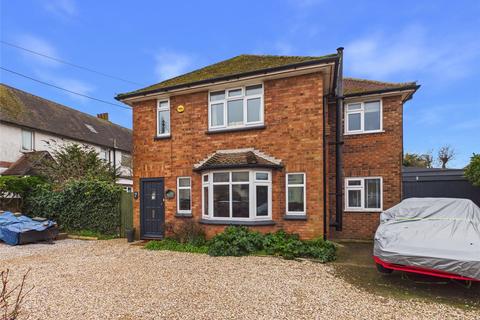 3 bedroom detached house for sale, Arwela Road, Felixstowe, Suffolk, IP11