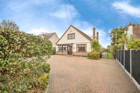 4 bedroom detached house for sale, London Road, Clacton-On-Sea