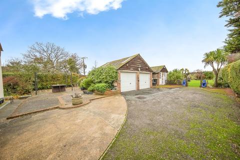 4 bedroom detached house for sale, London Road, Clacton-On-Sea
