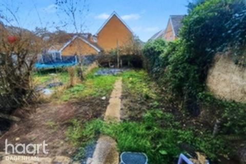 undefined, Crescent Road, DAGENHAM