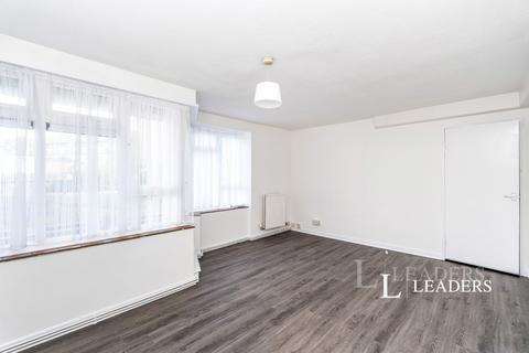 2 bedroom flat to rent, Wharncliffe Road, Southampton, Hampshire, SO19