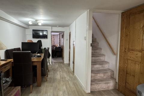 2 bedroom cottage for sale, The Triangle, Kenton, EX6