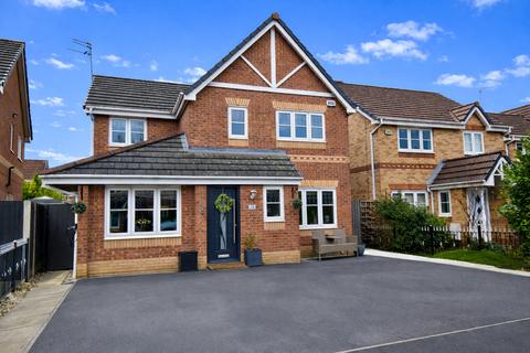 4 bedroom detached house for sale, Sandywarps, Irlam, M44