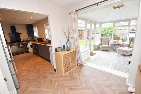 4 bedroom detached house for sale, Sandywarps, Irlam, M44