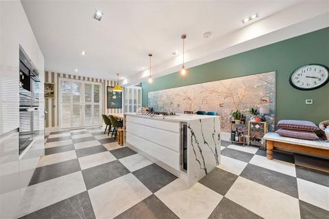 5 bedroom house for sale, Calais Street, London SE5
