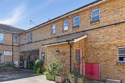 1 bedroom flat to rent, Collinson Walk, London SE1