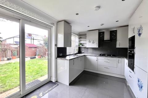 2 bedroom semi-detached house for sale, Cricketers Close, Chessington, Surrey. KT9 1NL