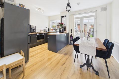 2 bedroom end of terrace house for sale, 26, Ambleside, Potters Green, Coventry * Turn Key Property *