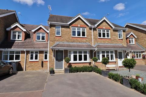 3 bedroom terraced house for sale, Foxglove Close, Burgess Hill, RH15