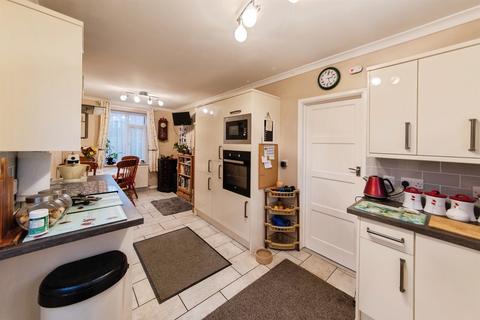 undefined, Kent Road, Binbrook, MARKET RASEN