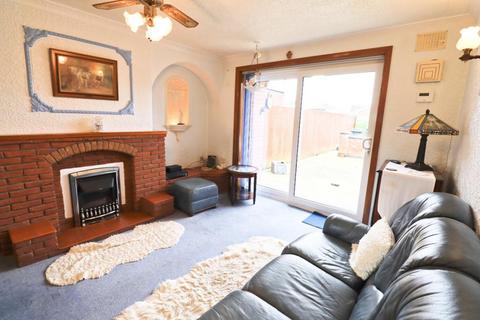 2 bedroom terraced house for sale, Bosworth Close, Hinckley, Leicestershire, LE10 0XW