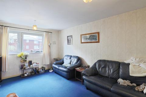 undefined, Robert Owen Court, Worcester
