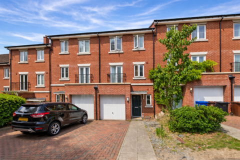 undefined, Pearmain Lane, Ipswich