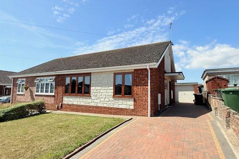 2 bedroom semi-detached bungalow for sale, St. Nicholas Drive, Caister-On-Sea