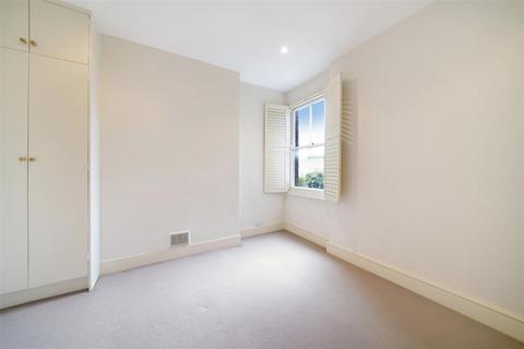 2 bedroom flat to rent, Vera Road, London
