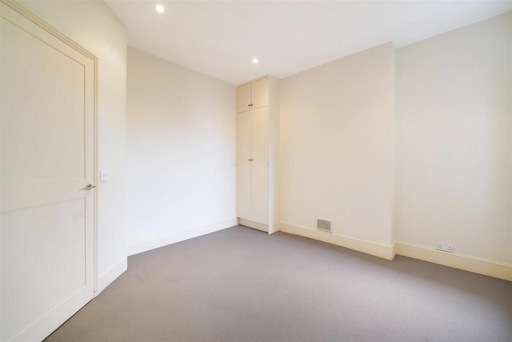 Flat D, 20 Vera Road - vd Nxjol B8y98m XDd Bek Z.jpg