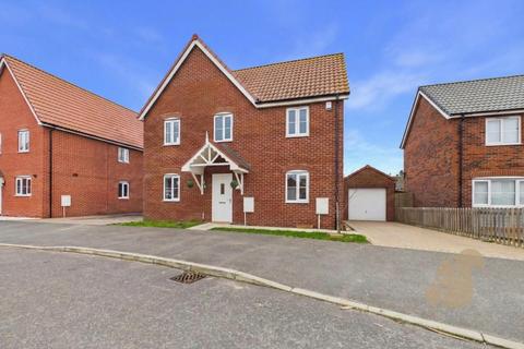 4 bedroom detached house for sale, Grace Farrant Road, Great Cornard