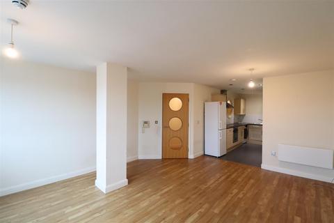 2 bedroom flat to rent, Queens Road, Coventry CV1
