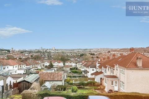 3 bedroom terraced house for sale, Aylesbury Crescent, Bedminster, BS3 5NN