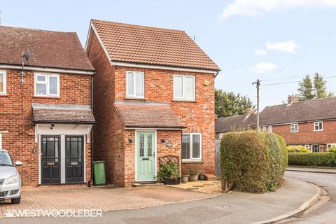 2 bedroom detached house for sale, St. Cuthberts Road, Hoddesdon EN11