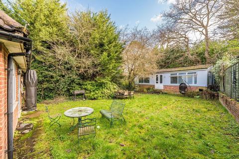 6 bedroom detached house for sale, Brooklands Road, Weybridge KT13