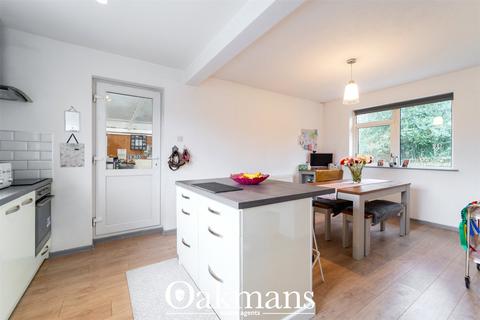 3 bedroom semi-detached house for sale, Pine Tree Close, Worcestershire B97