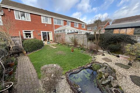 4 bedroom terraced house for sale, Spinney Drive, Cheswick Green, Solihull