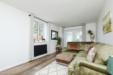 4 bedroom cottage for sale, King Row, Shipdham, Thetford