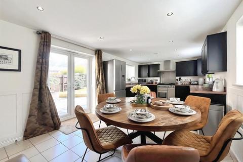4 bedroom detached house for sale, Stone Drive, Telford TF11