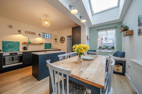 4 bedroom terraced house for sale, Richmond Road, Taunton