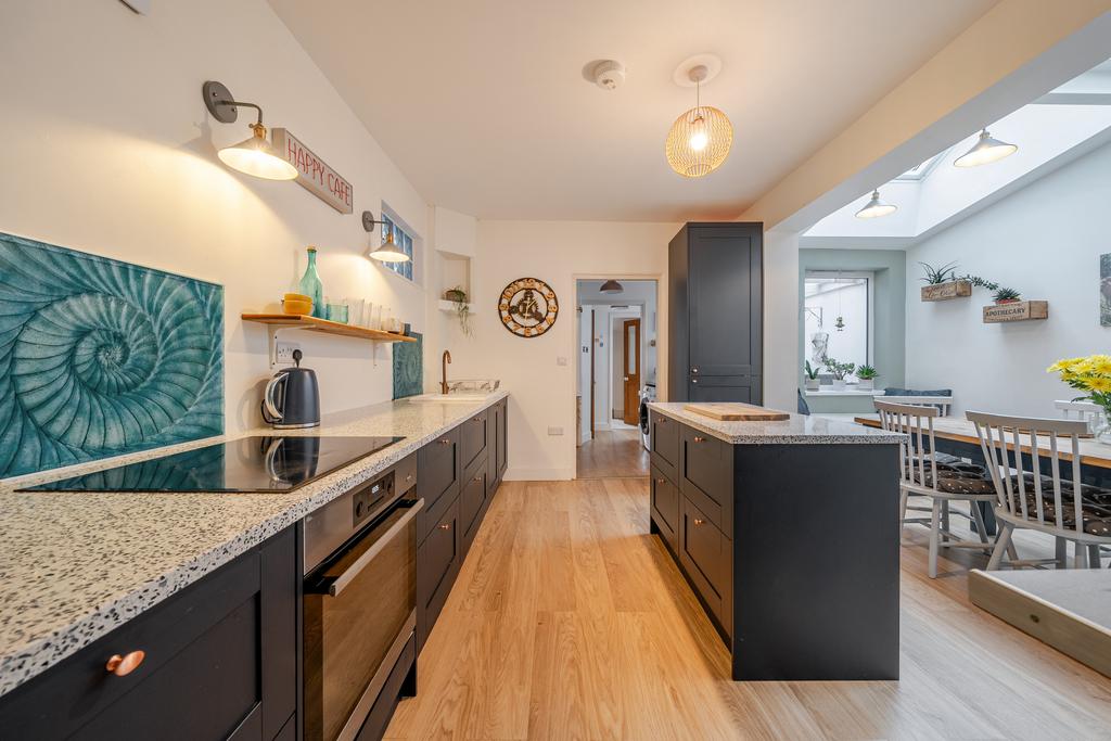 Kitchen / Breakfast Room