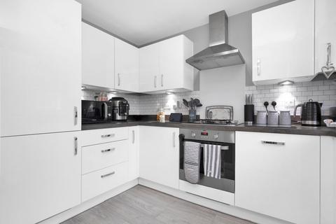 2 bedroom semi-detached house for sale, North Parade, Bordon GU35