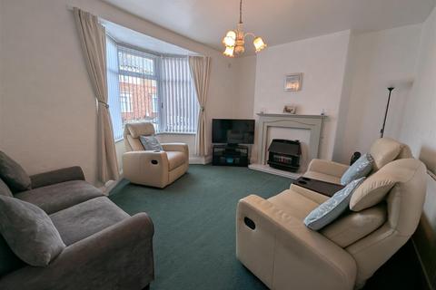 2 bedroom semi-detached house for sale, Moorlands Road, Darlington