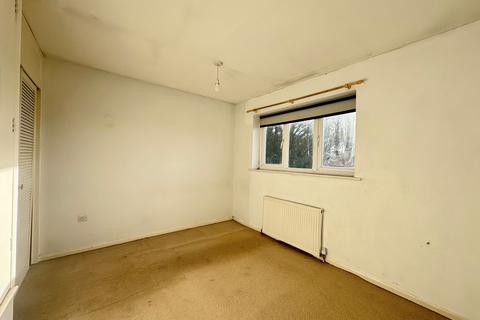 undefined, Dore Close, Northampton