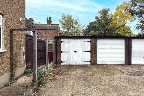 2 bedroom maisonette for sale, Fenman Court, Shelbourne Road, Tottenham, London